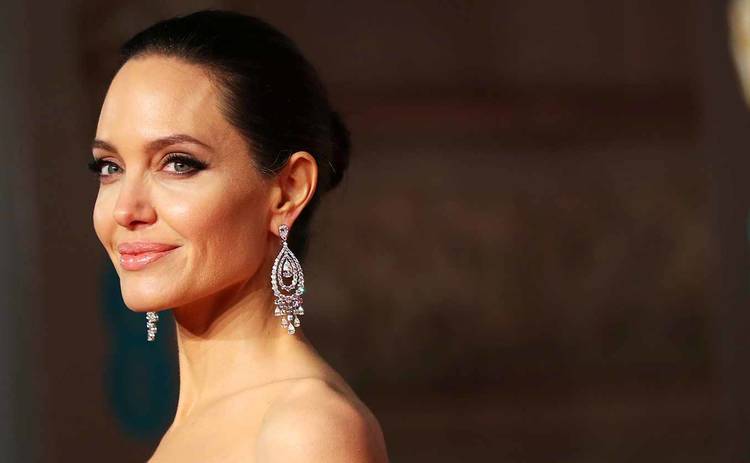 Анджелине Джоли – 44! Как изменилась актриса
