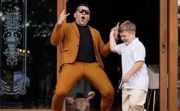 Іван Кухарчук розповів, як йому вдається контролювати френдзону з синами