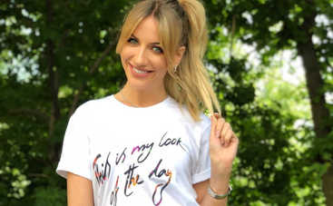 «Горячая штучка»: Леся Никитюк ошеломила поклонников сексуальным летним образом