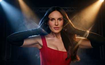 Біль, прийняття та шлях до себе: нова історія пісні «Каюсь» від MILA NITICH