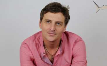 Ничего себе! Вячеслав Довженко стал неподкупным полицейским