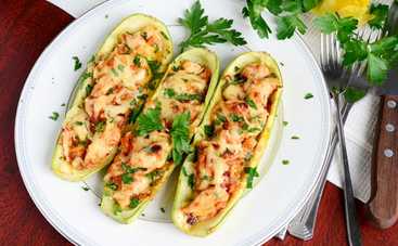 Вкусно и красиво! Фаршированные кабачки «Лодочки» (рецепт)