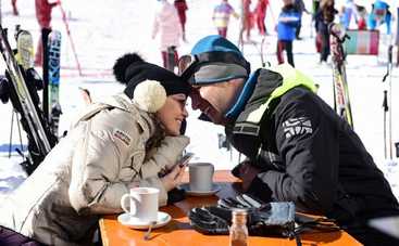 Невеста из Стамбула: смотреть 41 серию онлайн (эфир от 23.07.2019)