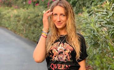 «Это шедевр!»: Леся Никитюк жарким танцем встретила последний день лета