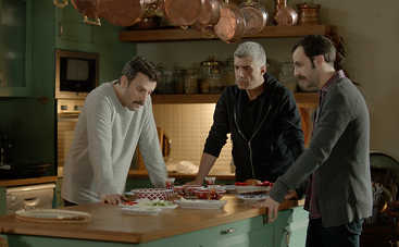 Невеста из Стамбула: смотреть 130 серию онлайн (эфир от 23.09.2019)