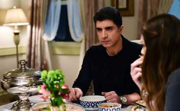 Невеста из Стамбула: смотреть 149 серию онлайн (эфир от 07.10.2019)