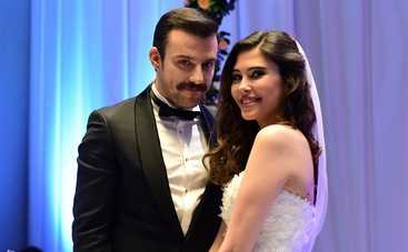 Невеста из Стамбула: смотреть 157 серию онлайн (эфир от 11.10.2019)