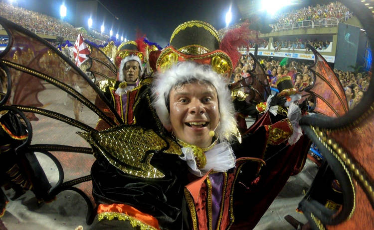Мир наизнанку: Дмитрий Комаров станцует на карнавале в Рио-де-Жанейро и раскроет все его тайны