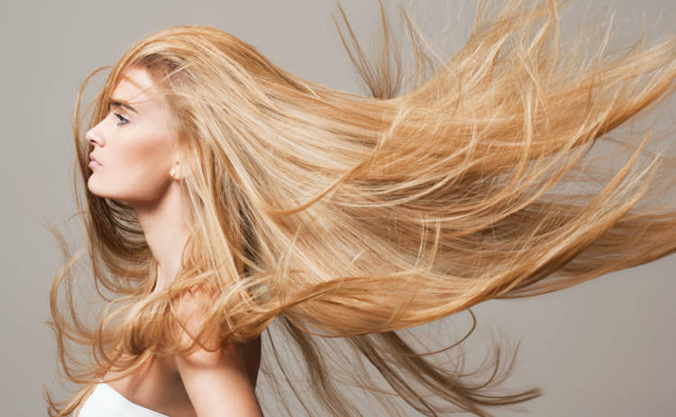 5 лайфхаков, как отрастить здоровые и длинные волосы