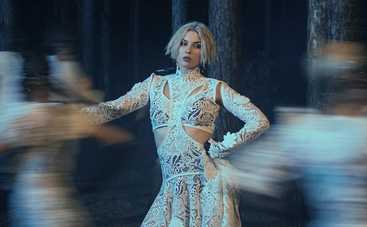 «Он начал с неуместных шуток»: MARUV о знакомстве с будущим мужем