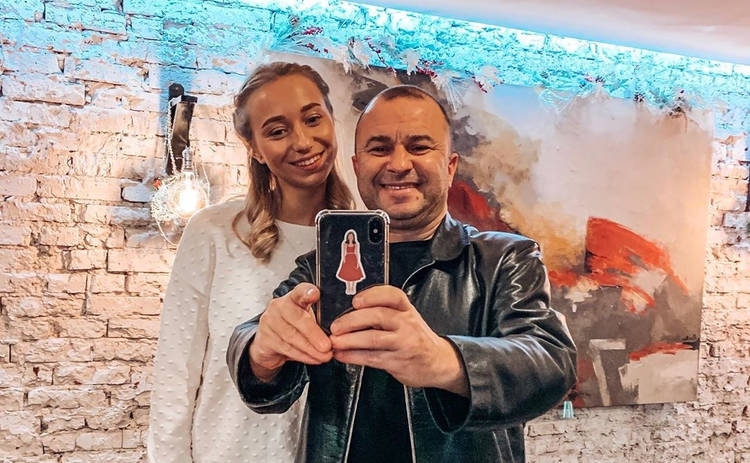 Виктор Павлик женится на девушке, которая моложе его на 30 лет: в четвертый раз