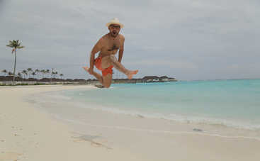 Орел и решка. Ивлеева vs Бедняков: Мальдивы - смотреть онлайн выпуск от 16.02.2020