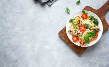 Итальянский салат с макаронами за 10 минут (рецепт)