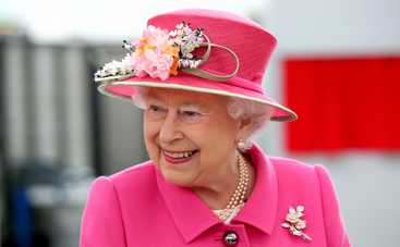 Королева Елизавета II выехала из Букингемского дворца из-за коронавируса