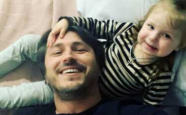 Сергей Притула с семьей уехал из Киева