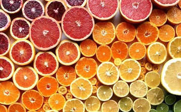 Осторожно, калорийно: ТОП-5 калорийных фруктов и ягод, которые вы так любите