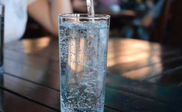 Почему воду необходимо пить в больших количествах: неожиданные открытия