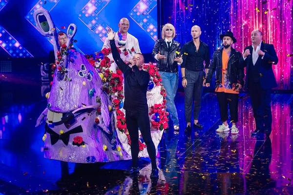 Maskarad Stalo Izvestno Kto Skryvalsya Za Obrazom Ulitki Tv Ua