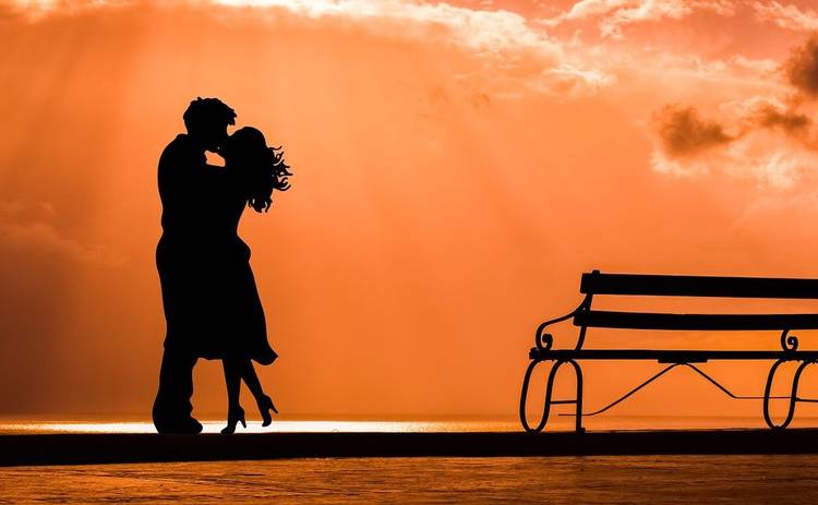 Как привлечь любовь в День святого Валентина: ТОП-3 ритуала от астролога
