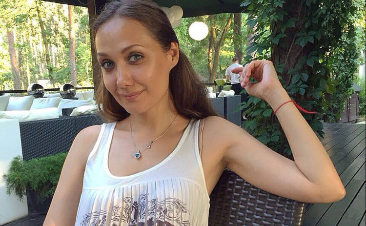 Евгения Власова рассказала о воспитании дочери-подростка: Я знаю, как это, когда родители давят