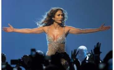 Отар Иоселиани едет в Киев