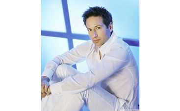 Дэвид Духовны будет лечиться от сексуальной зависимости