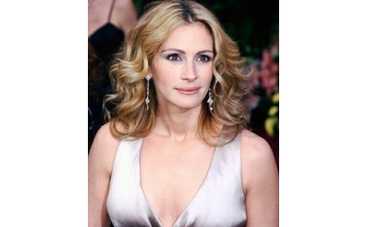 Джулия Робертс создала дизайн футболки