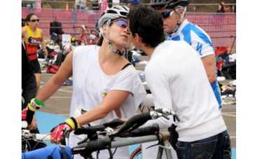 Джей Ло обогнала Курникову