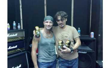 Джонни Депп получил награду русских блоггеров