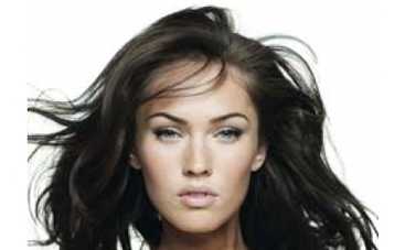 Самая сексуальная женщина получила одобрение от Саймона Пегга