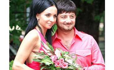 Беременная жена Галустяна попала в больницу