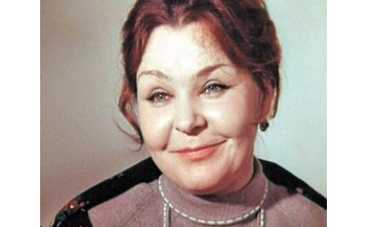 Актриса Нина Ургант заболела