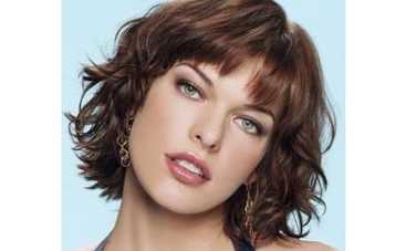 Милла Йовович не собирается расставаться с модой