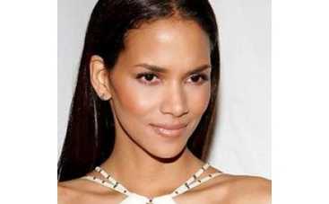 Холли Берри самая сексуальная звезда