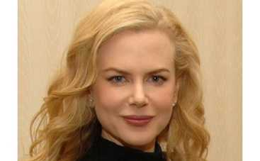 В три месяца дочь Кидман уже читает