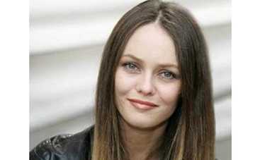 Ванесса Паради боится красной дорожки