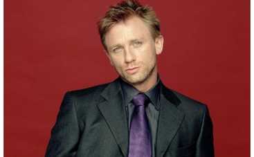 Актер, сыгравший Бонда, сделал пластическую операцию