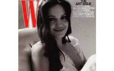 Американцы увидят грудь Джоли