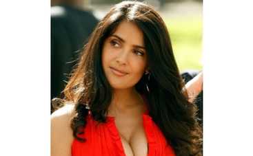 42-летняя Сальма Хаек стала "тридцатилетней"