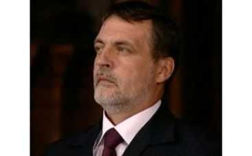 Участник "Битвы экстрасенсов" предсказал смерть супруги