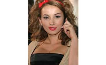 Анфиса Чехова готовит 12 интимных сцен к Новому году