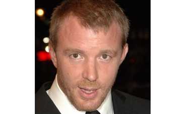 Гай Ричи оторвался с друзьями