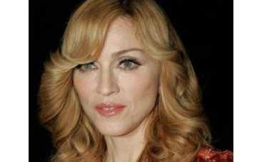 Дочь Мадонны хочет жить с отцом