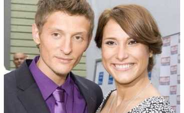 Паша Воля и Марика не стесняются страстно целоваться на публике