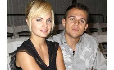 Мена Сувари: "Хочу большую итальянскую свадьбу"