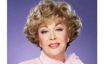 Эдита Пьеха споет для Первого канала