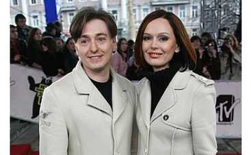 Безруковы заботятся о сиротах