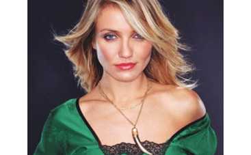 Камерон Диас стала жадной курильщицей