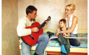 В память о семье Дедюшко посадили сад