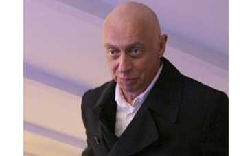 Дыховичный готовит фильм о Маяковском и Лиле Брик